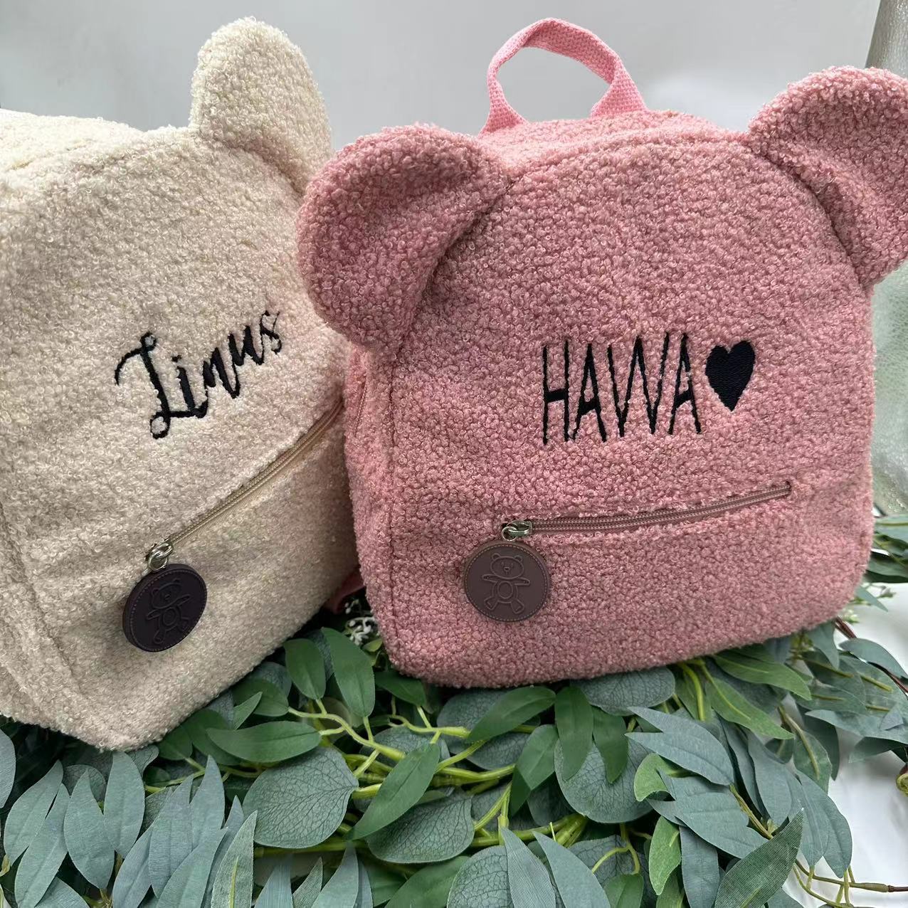 <font dir="auto" style="vertical-align: inherit;"><font dir="auto" style="vertical-align: inherit;">Etsy Cute Plush Backpack Female Student Bear Schoolbag Embroidered Female Girl Bag Backpack</font></font>